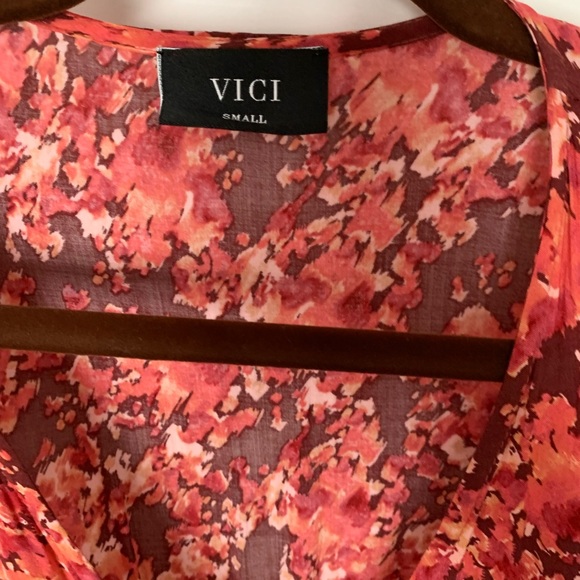 VICI wrap dress - Picture 2 of 4
